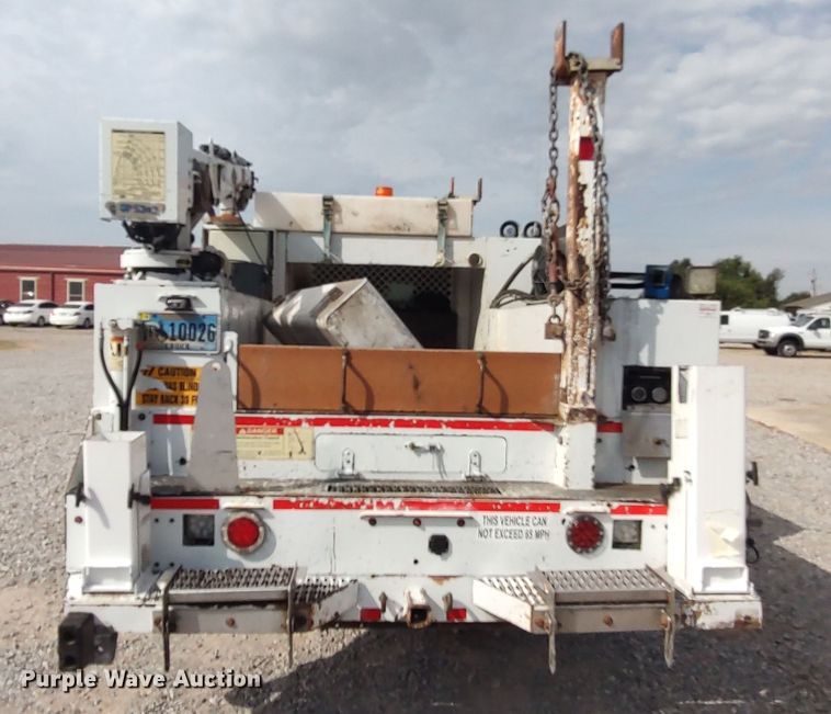 image for item LK9892 2015 Dodge Ram 5500HD  utility / service truck