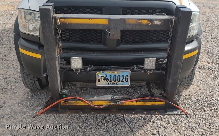 image for item LK9892 2015 Dodge Ram 5500HD  utility / service truck