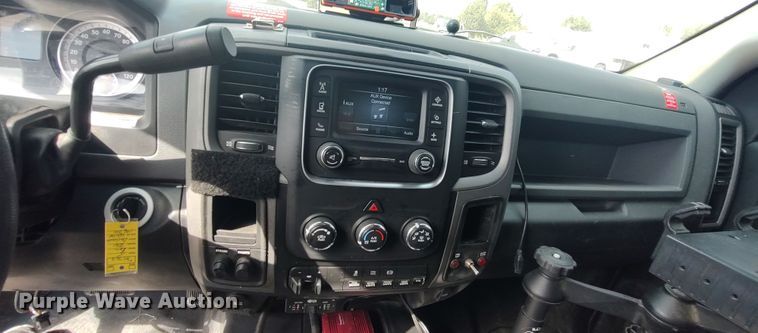 image for item LK9892 2015 Dodge Ram 5500HD  utility / service truck