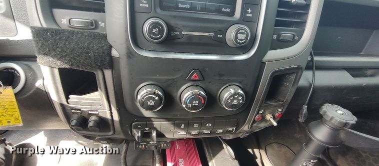 image for item LK9892 2015 Dodge Ram 5500HD  utility / service truck