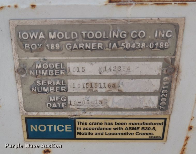 image for item LK9892 2015 Dodge Ram 5500HD  utility / service truck