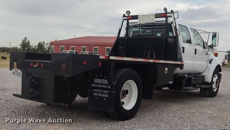 image for item LK9893 2011 Ford F650 Super Duty  flatbed truck