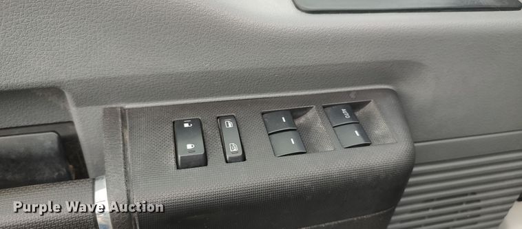 image for item LK9893 2011 Ford F650 Super Duty  flatbed truck