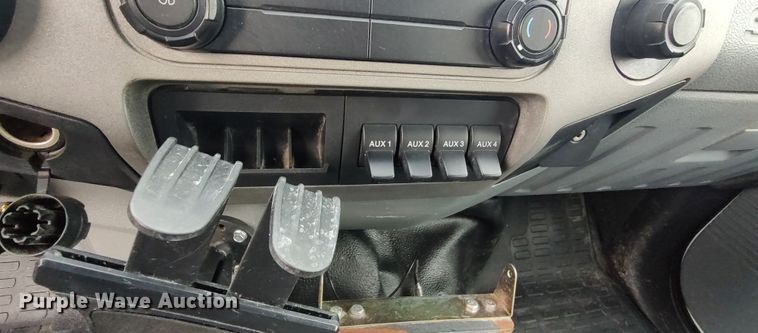 image for item LK9893 2011 Ford F650 Super Duty  flatbed truck