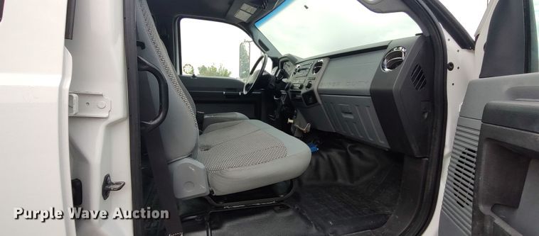 image for item LK9893 2011 Ford F650 Super Duty  flatbed truck