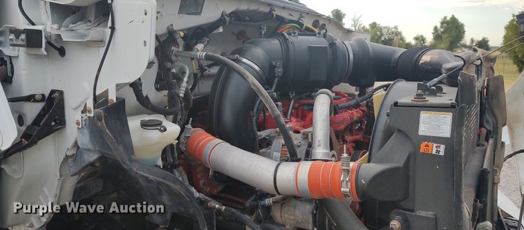 image for item LK9893 2011 Ford F650 Super Duty  flatbed truck