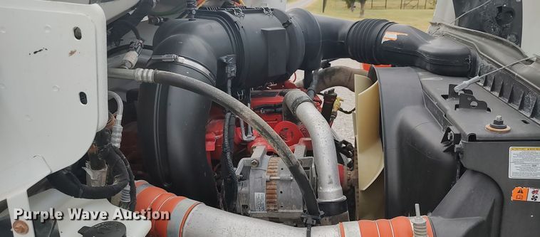 image for item LK9893 2011 Ford F650 Super Duty  flatbed truck