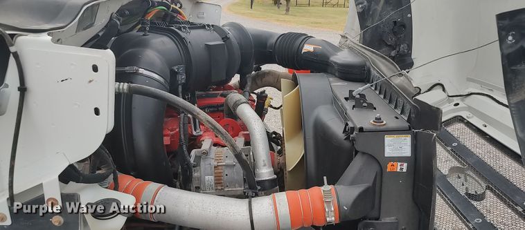 image for item LK9893 2011 Ford F650 Super Duty  flatbed truck