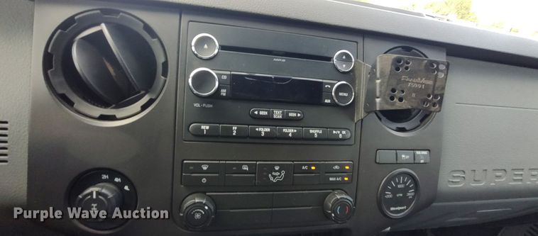 image for item LK9895 2015 Ford F250 Super Duty  SuperCab pickup truck