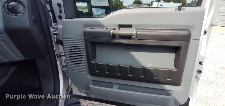 image for item LK9895 2015 Ford F250 Super Duty  SuperCab pickup truck