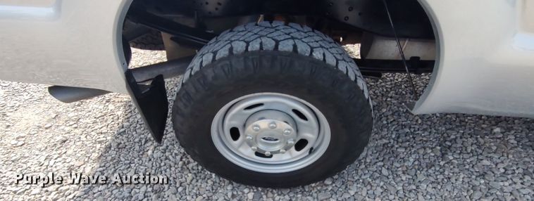 image for item LK9895 2015 Ford F250 Super Duty  SuperCab pickup truck