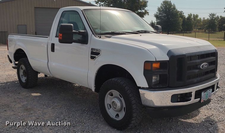 image for item LK9896 2010 Ford F250 Super Duty  pickup truck