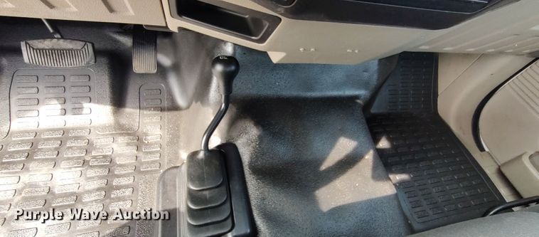 image for item LK9896 2010 Ford F250 Super Duty  pickup truck