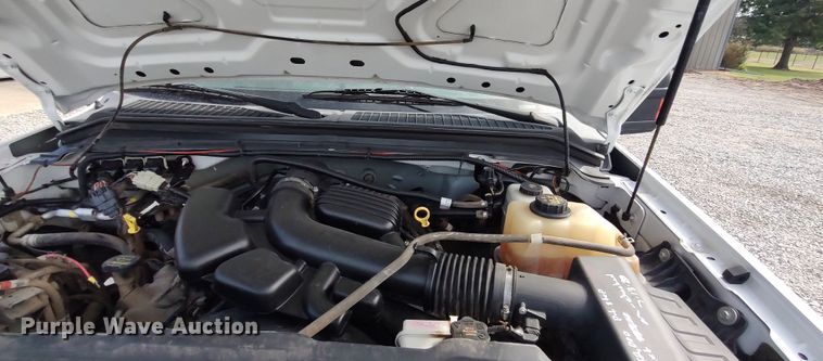 image for item LK9896 2010 Ford F250 Super Duty  pickup truck