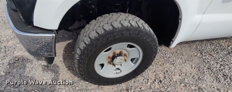 image for item LK9896 2010 Ford F250 Super Duty  pickup truck