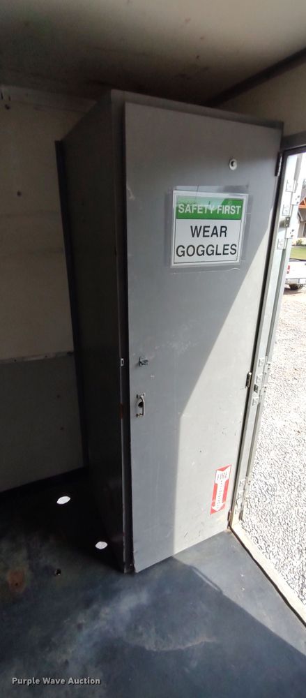 image for item LK9897 2003 Ford F350 Super Duty  fiber optic splicing truck