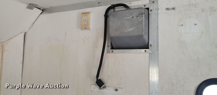 image for item LK9897 2003 Ford F350 Super Duty  fiber optic splicing truck