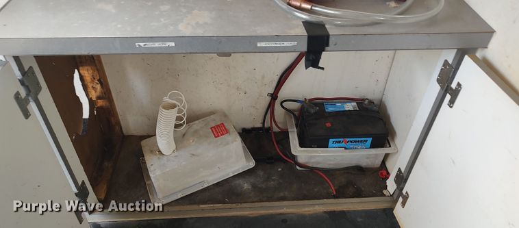 image for item LK9897 2003 Ford F350 Super Duty  fiber optic splicing truck