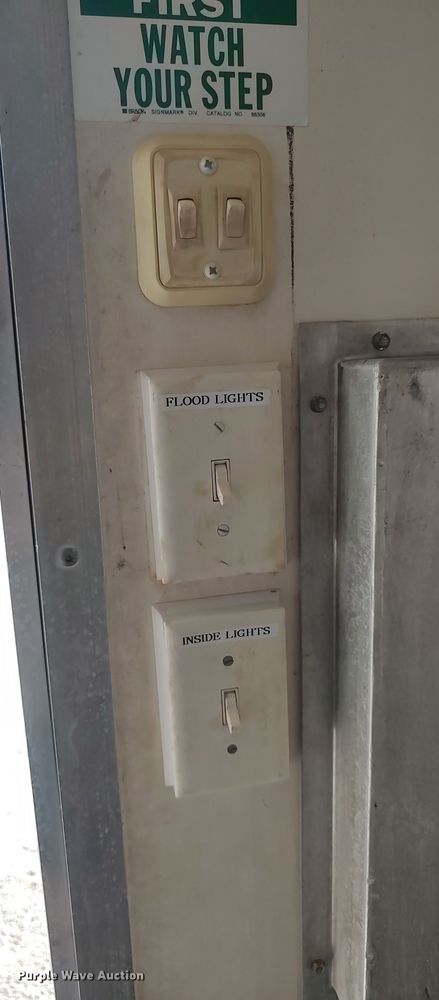 image for item LK9897 2003 Ford F350 Super Duty  fiber optic splicing truck