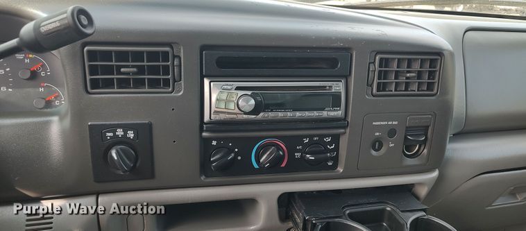 image for item LK9897 2003 Ford F350 Super Duty  fiber optic splicing truck