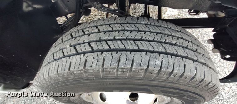 image for item LK9897 2003 Ford F350 Super Duty  fiber optic splicing truck