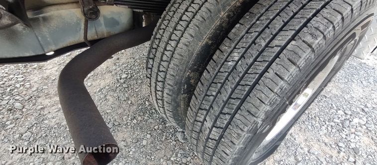 image for item LK9897 2003 Ford F350 Super Duty  fiber optic splicing truck