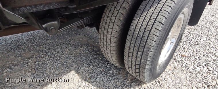 image for item LK9897 2003 Ford F350 Super Duty  fiber optic splicing truck