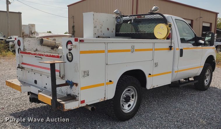 image for item LK9903 2011 Ford F250  Super Duty  utility bed pickup truck