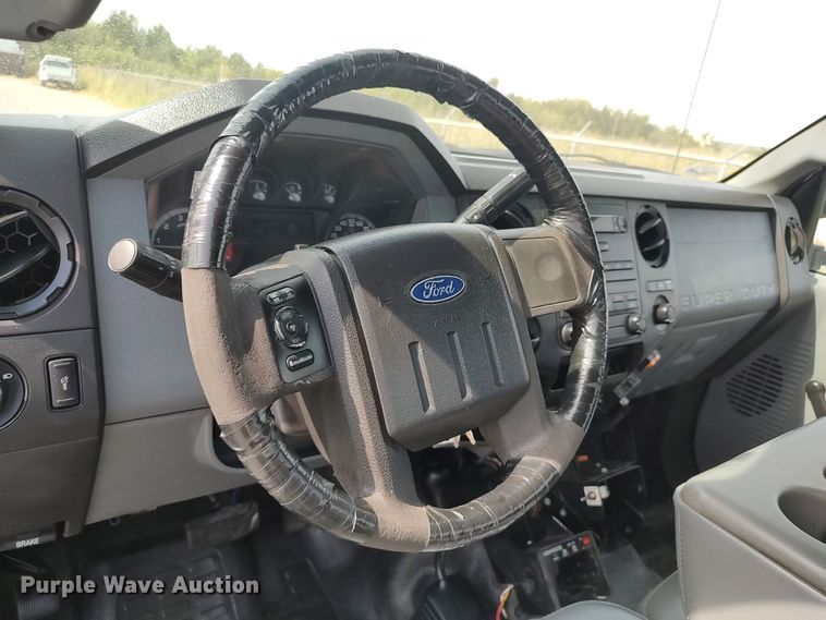 image for item LK9903 2011 Ford F250  Super Duty  utility bed pickup truck