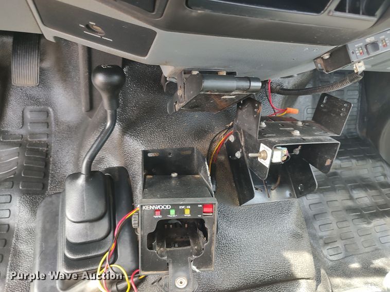 image for item LK9903 2011 Ford F250  Super Duty  utility bed pickup truck