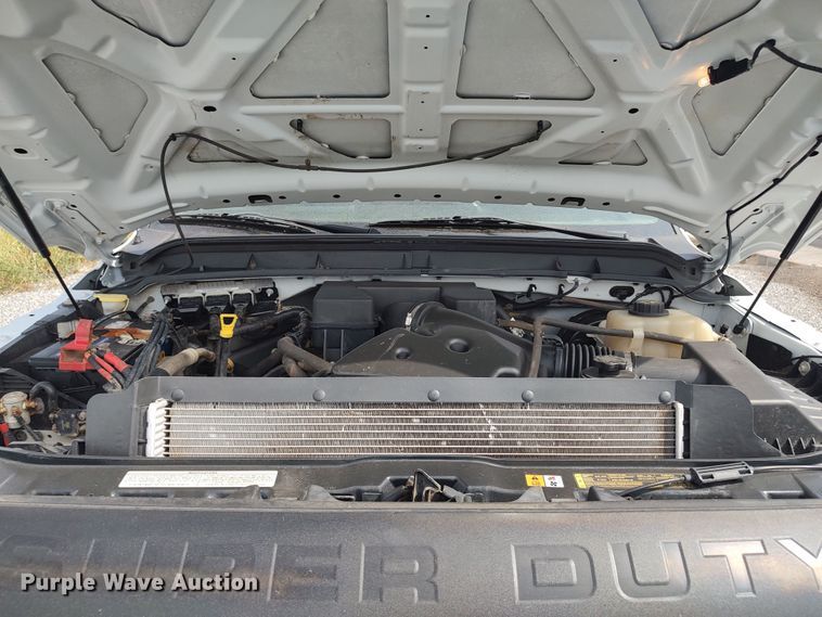 image for item LK9903 2011 Ford F250  Super Duty  utility bed pickup truck