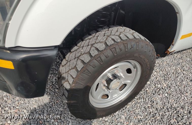 image for item LK9903 2011 Ford F250  Super Duty  utility bed pickup truck