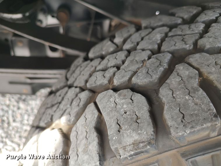 image for item LK9903 2011 Ford F250  Super Duty  utility bed pickup truck