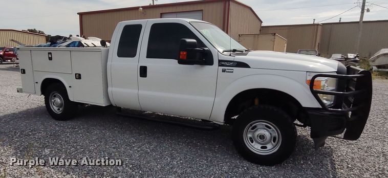 image for item LK9904 2015 Ford F250  Super Duty  SuperCab utility bed pickup truck