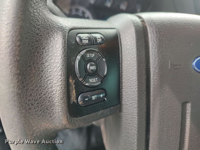 image for item LK9904 2015 Ford F250  Super Duty  SuperCab utility bed pickup truck