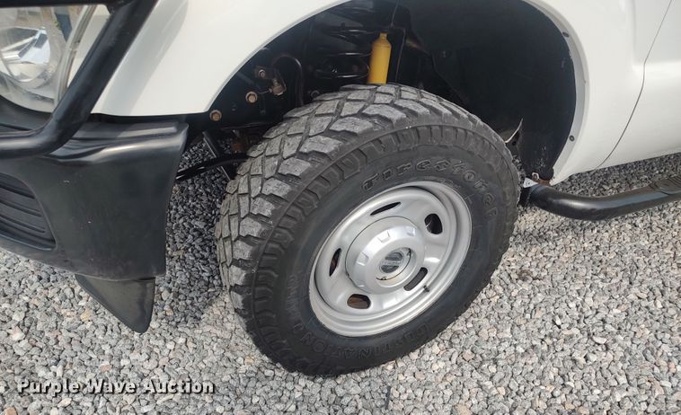 image for item LK9904 2015 Ford F250  Super Duty  SuperCab utility bed pickup truck