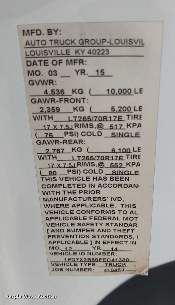 image for item LK9904 2015 Ford F250  Super Duty  SuperCab utility bed pickup truck