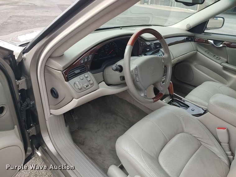 image for item LK9908 2000 Cadillac DeVille DTS