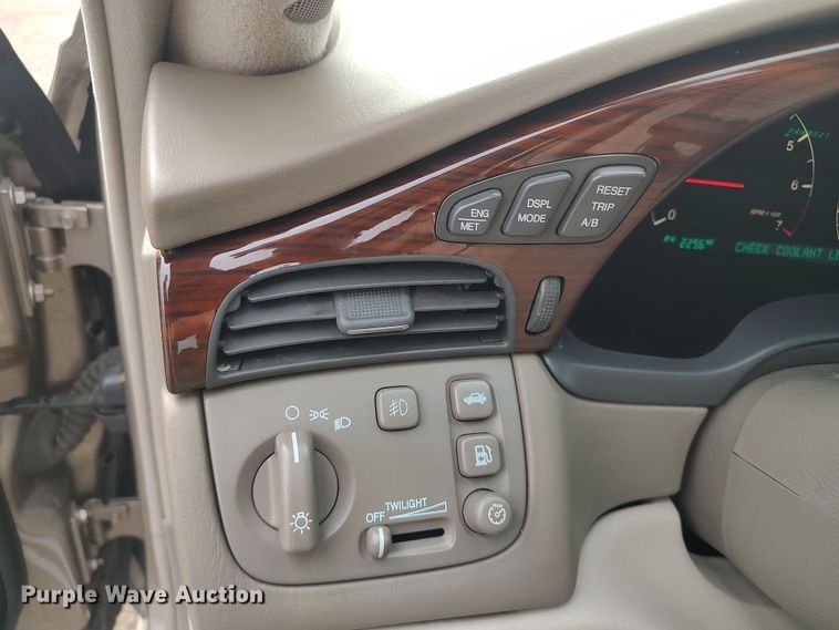 image for item LK9908 2000 Cadillac DeVille DTS