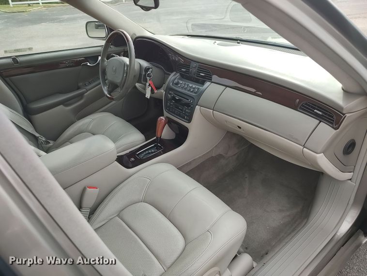 image for item LK9908 2000 Cadillac DeVille DTS