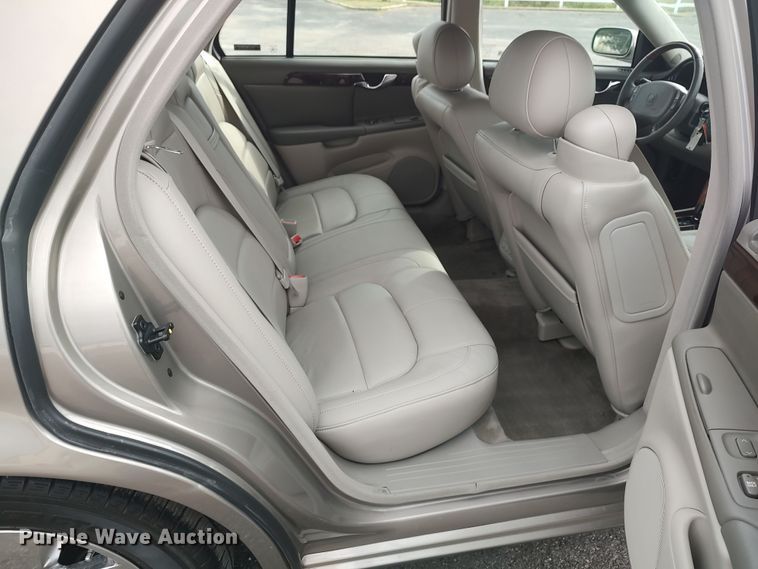 image for item LK9908 2000 Cadillac DeVille DTS