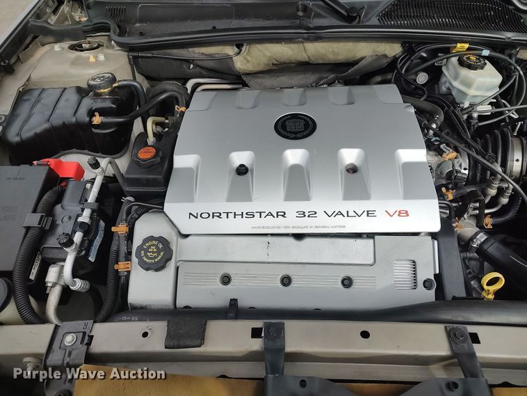 image for item LK9908 2000 Cadillac DeVille DTS