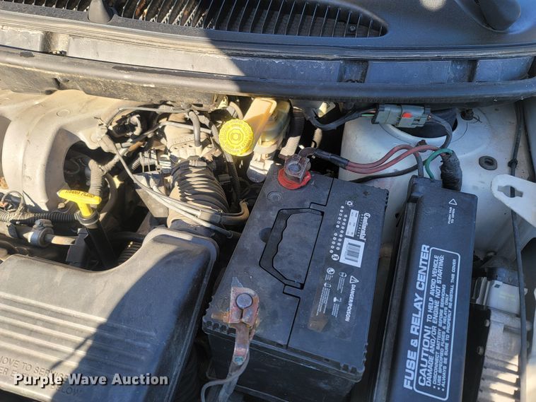 image for item LN9597 1999 Plymouth Grand Voyager  van