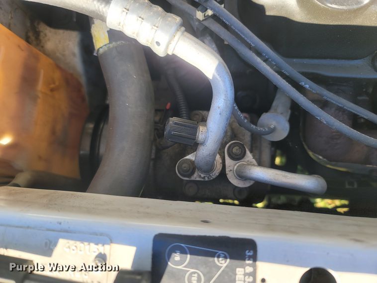 image for item LN9597 1999 Plymouth Grand Voyager  van