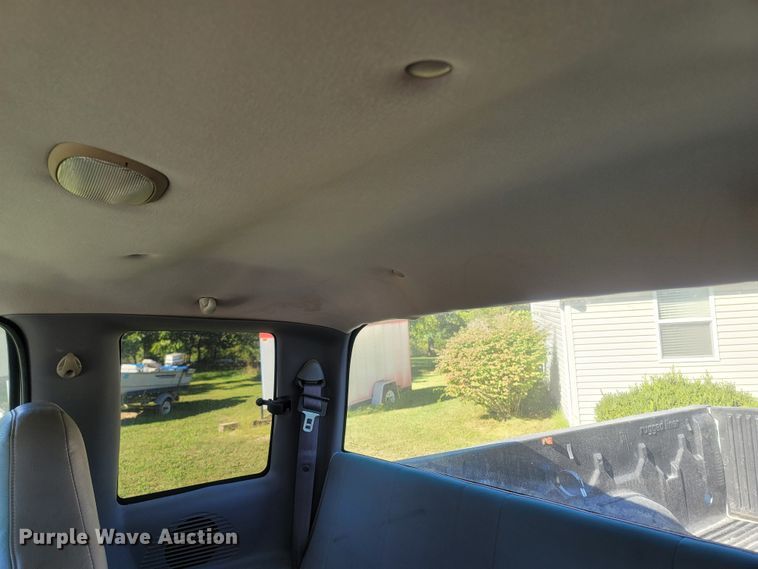 image for item LN9598 1999 Dodge Ram 1500  Club Cab pickup truck