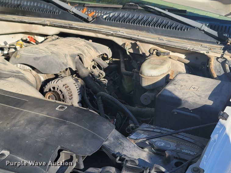 image for item LN9678 2003 Chevrolet Silverado 1500  pickup truck