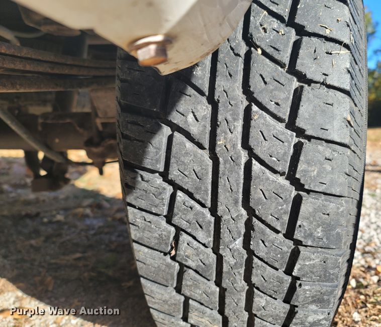 image for item LN9678 2003 Chevrolet Silverado 1500  pickup truck