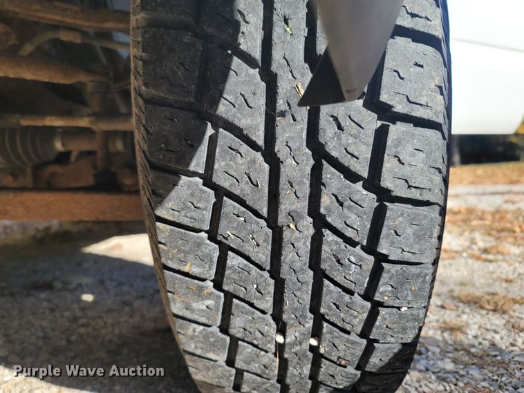 image for item LN9678 2003 Chevrolet Silverado 1500  pickup truck