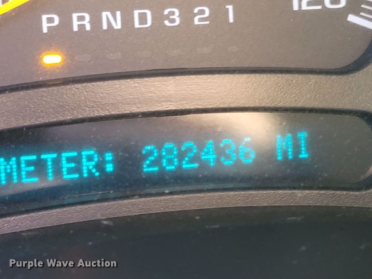 image for item LN9679 2006 Chevrolet Silverado 1500  Crew Cab pickup truck