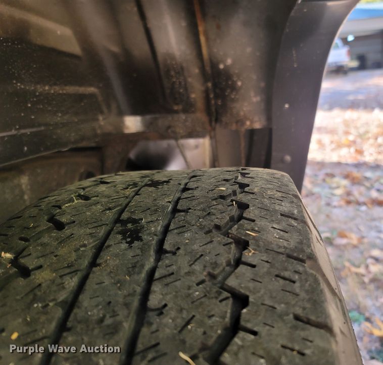 image for item LN9679 2006 Chevrolet Silverado 1500  Crew Cab pickup truck